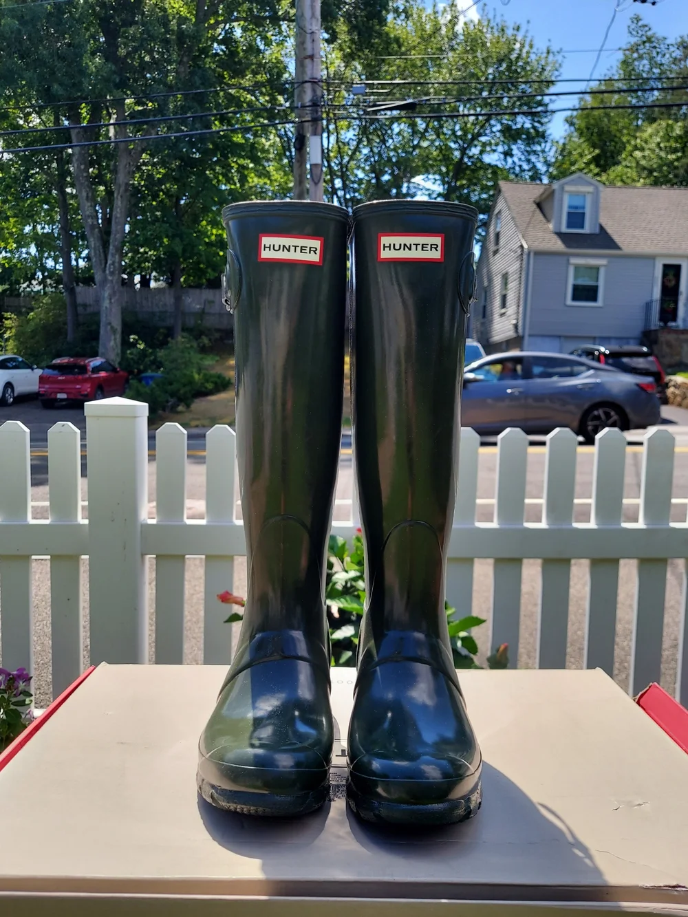 Hunter Olive Green Tall Waterproof Rain Boots Womens Big Girls Size 5 NWT Travel